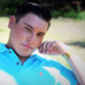 Meet your Posher, Luis